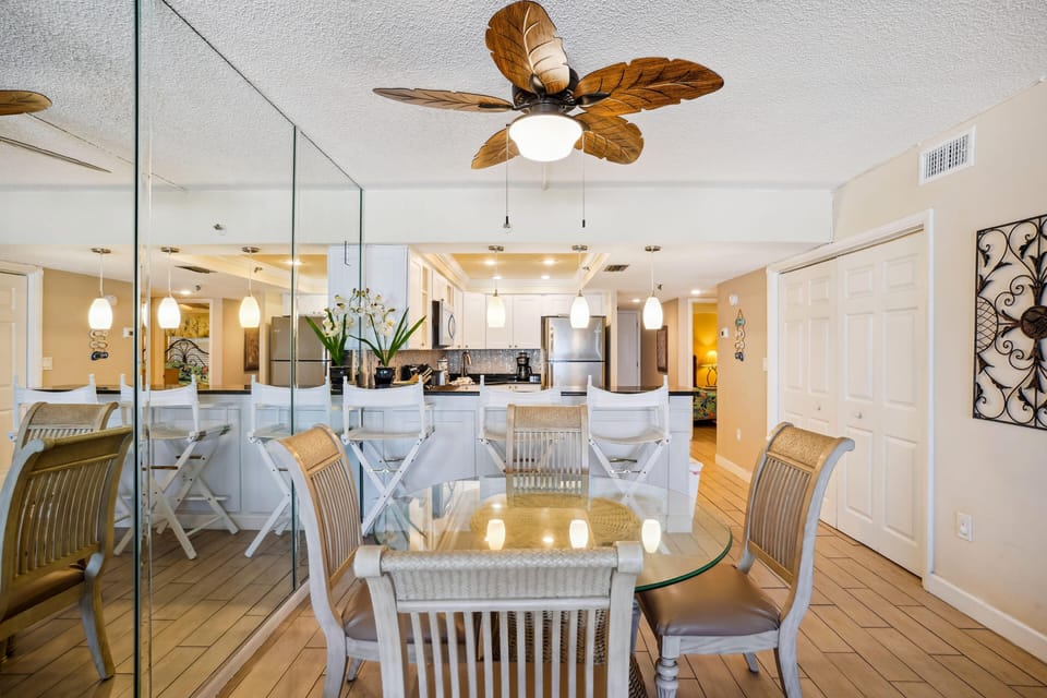 Condo, Multiple Beds (Villa Madeira 207 - Premier) | Dining
