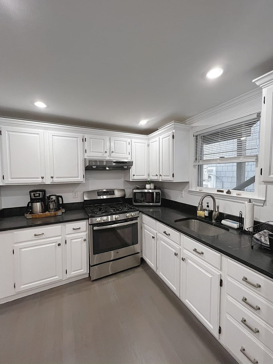 Kitchen 1