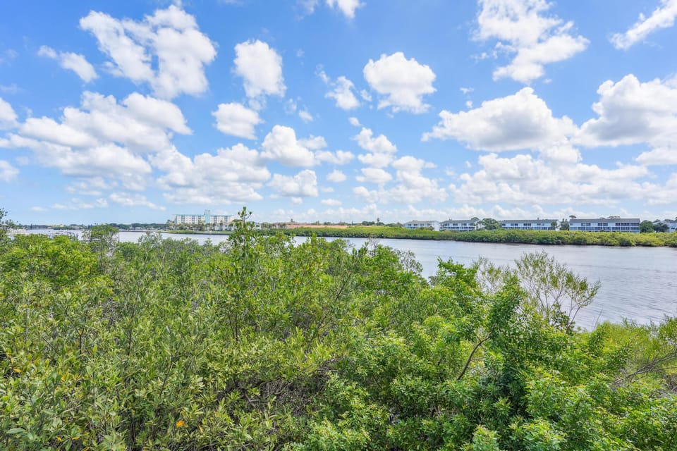 Condo, Multiple Beds (Mariner's Pointe 701) | Miscellaneous