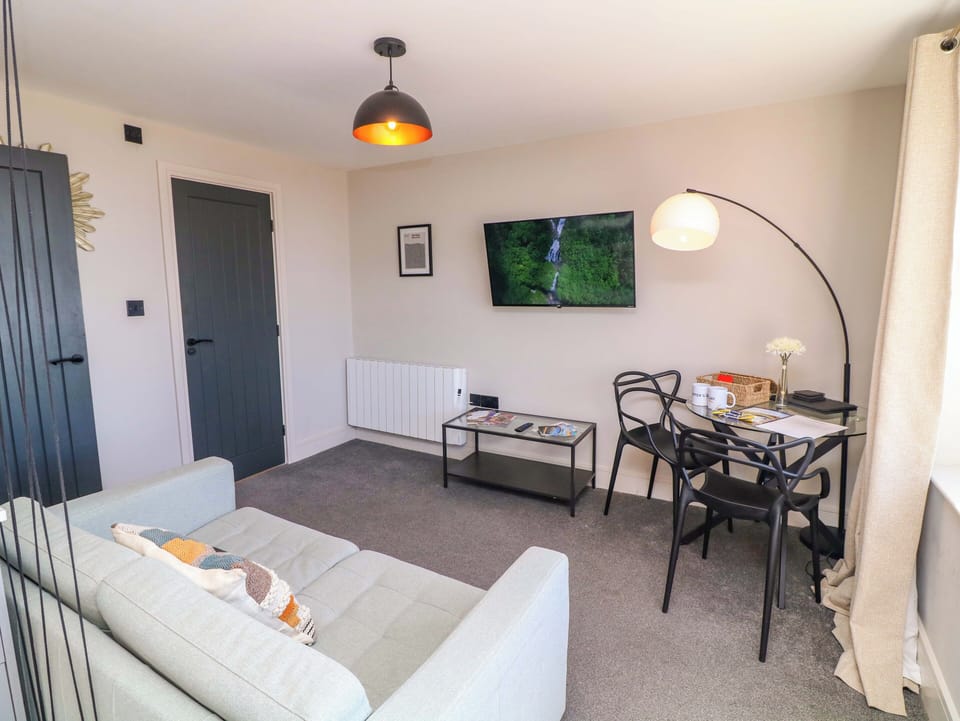 Cottage | Living area