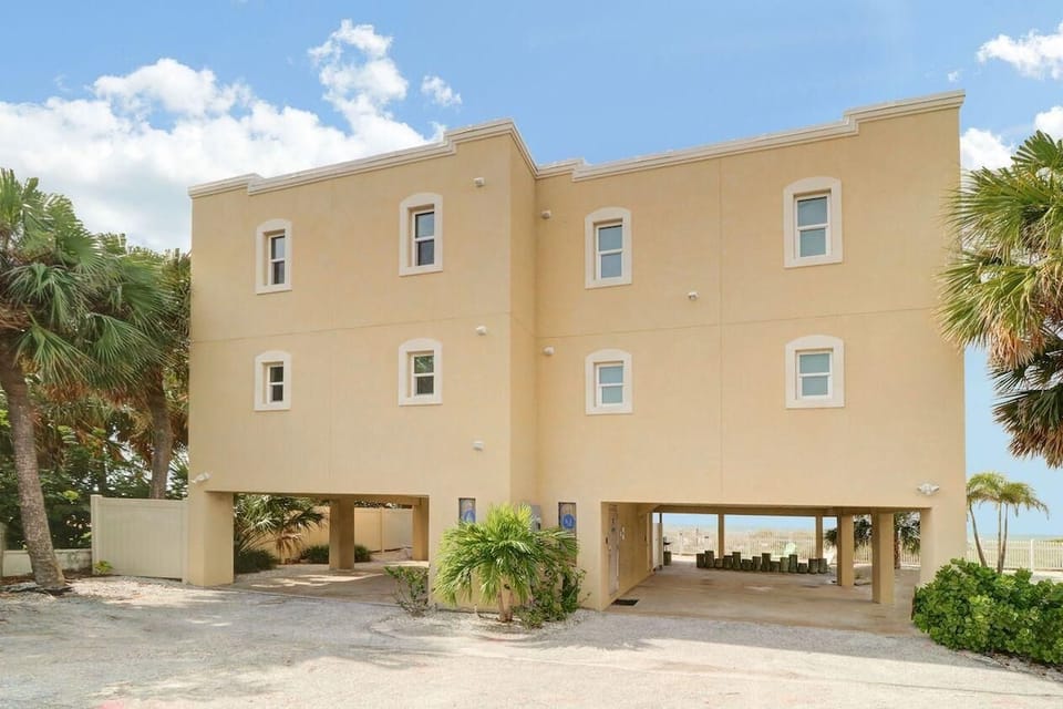 House, Multiple Beds (Beach Haven #C7) | Exterior
