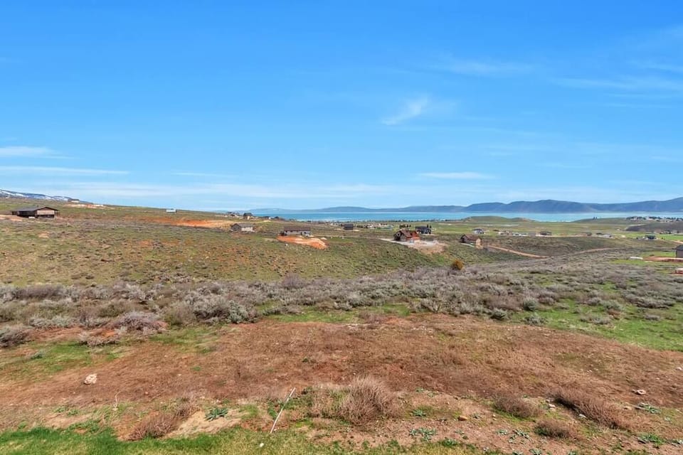 Unobstructed view of Bear Lake - "the Caribbean of the Rockies" 