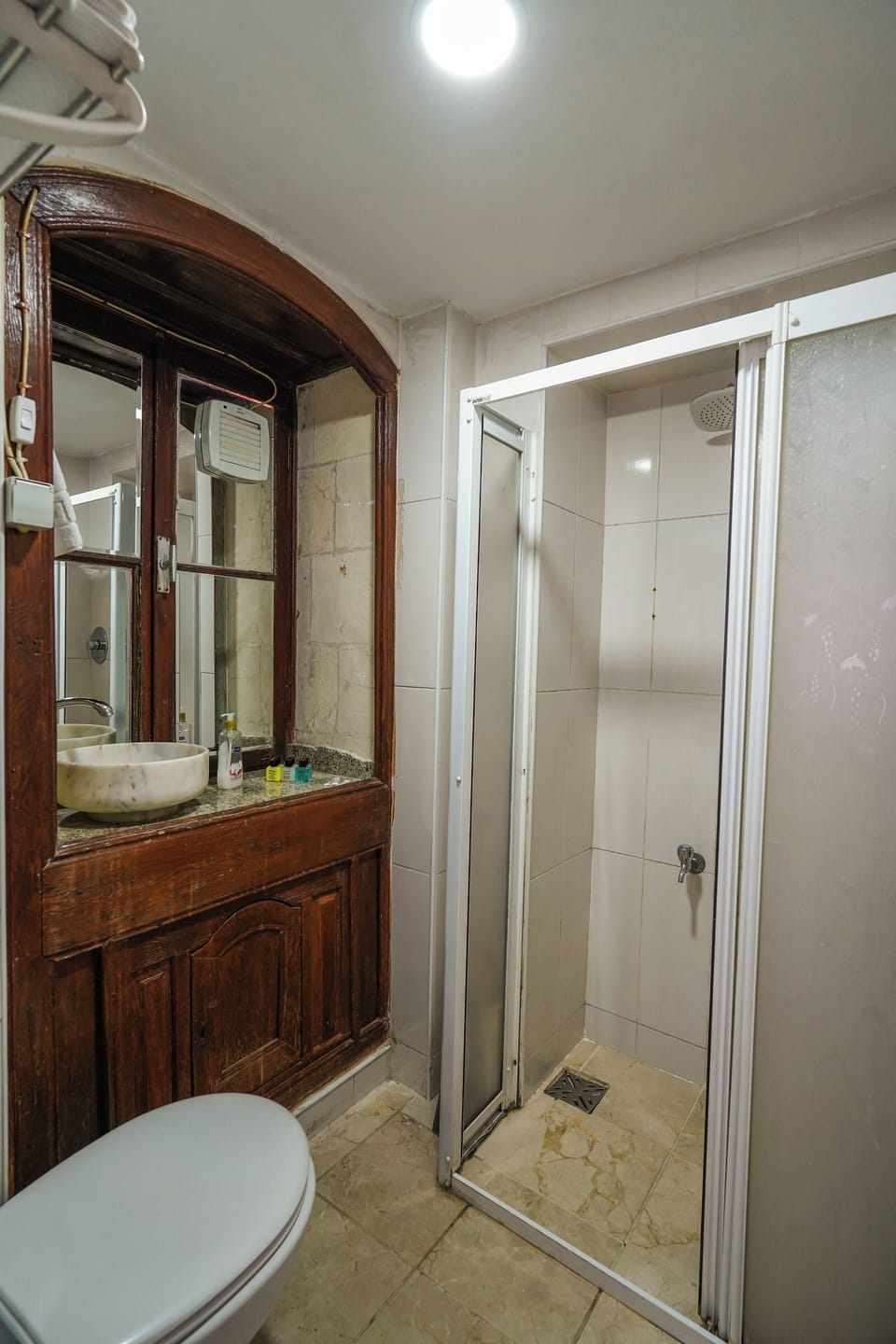 Standard Room | Desk, free WiFi, bed sheets