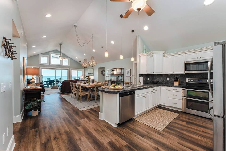 Open Concept Living Gives Guests Gulf Views From Every Area 