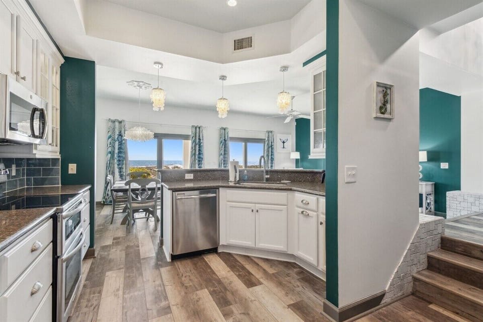 Fully Equipped Kitchen for You