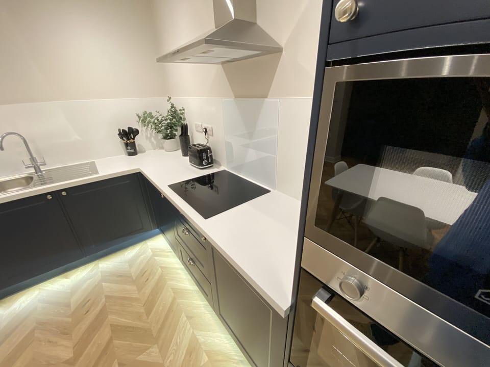 Microwave, oven, hob and all modern appliances  