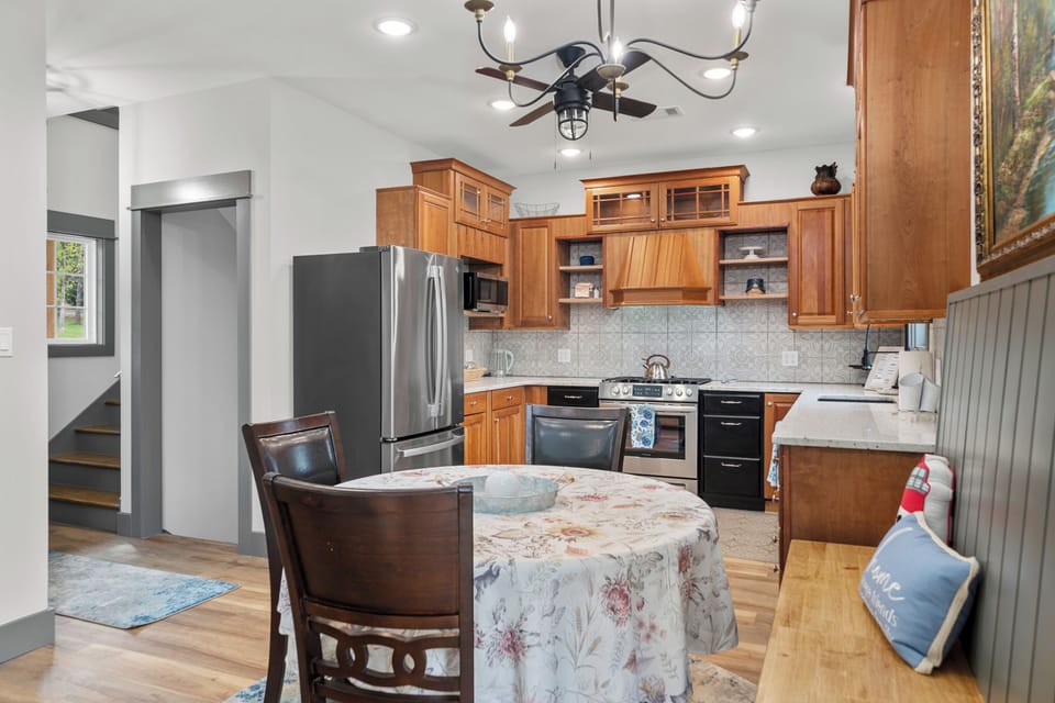 Kitchen and dining area