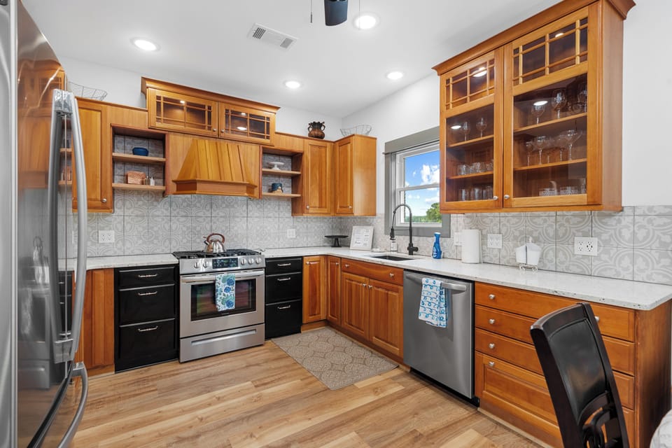 All new kitchen