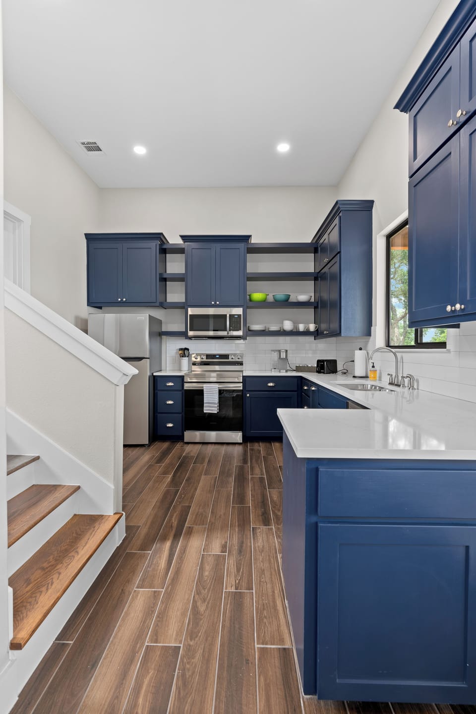 Spacious kitchen