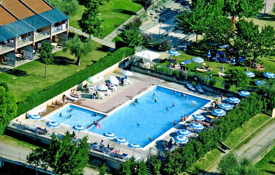 pool