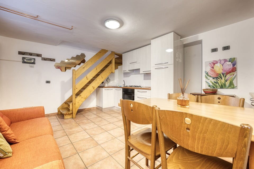 Furniture, Table, Wood, Chair, Flooring, Floor, Plant, Living Room, Hardwood, Real Estate