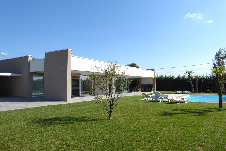 Autumn, Pool, Spring, Summer