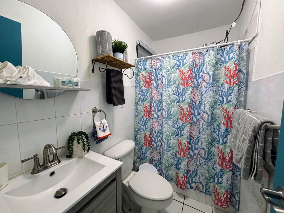 Full bathroom