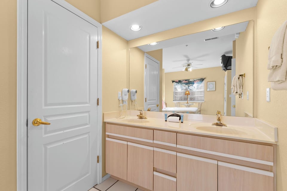 Bathroom 2 with a Double Vanity and a Tub/Shower Combo