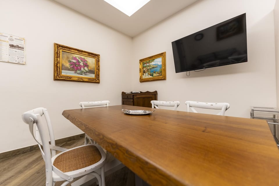 House | 1 bedroom