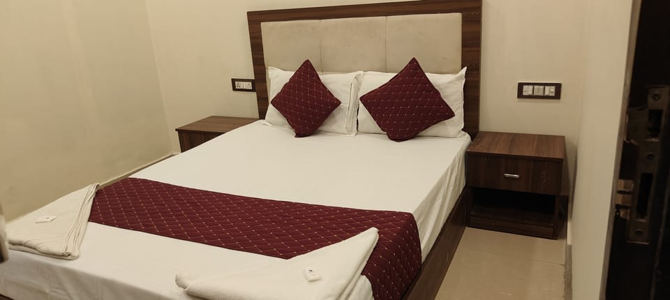 Standard Room | 1 bedroom, desk, free WiFi
