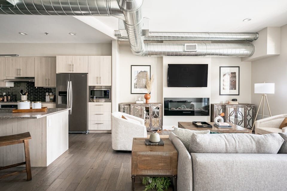 Interior View 6 — Bright & Breezy vacation rental in Denver.