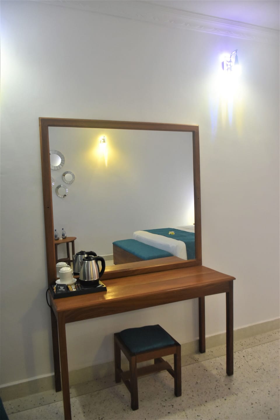 Elite Bungalow, 1 King Bed, Non Smoking, Ocean View | In-room safe, free WiFi