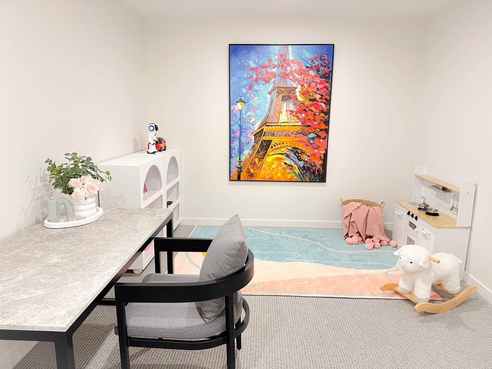 Working space & Play coner