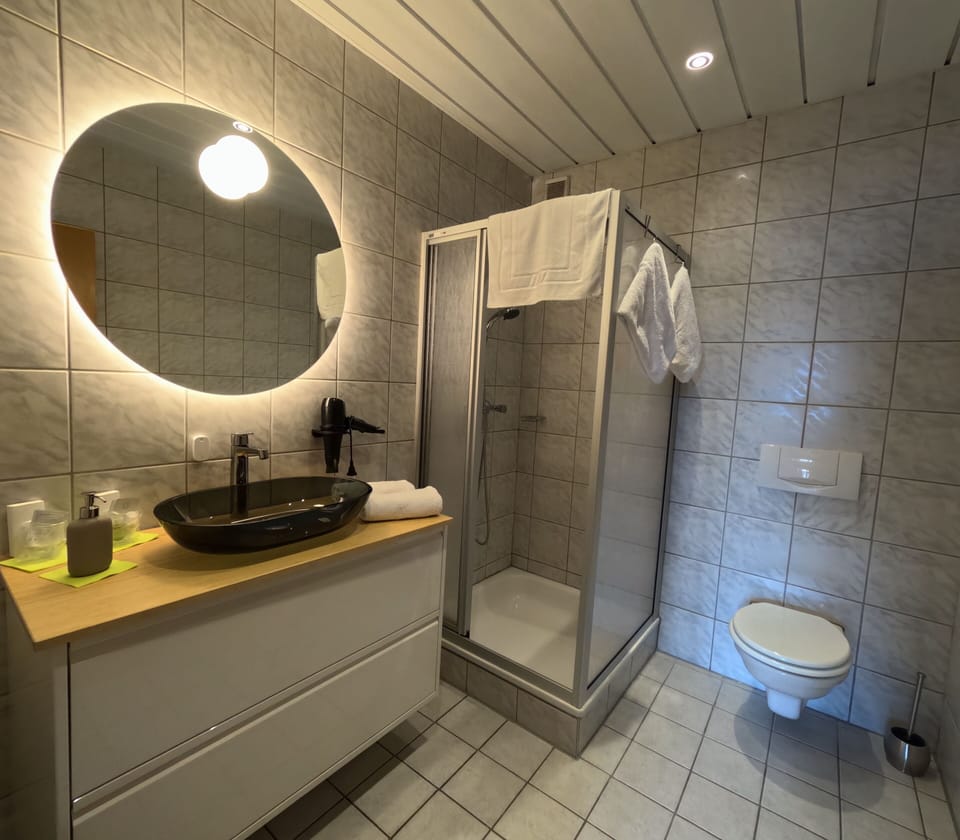 Double Room, Private Bathroom | Bathroom