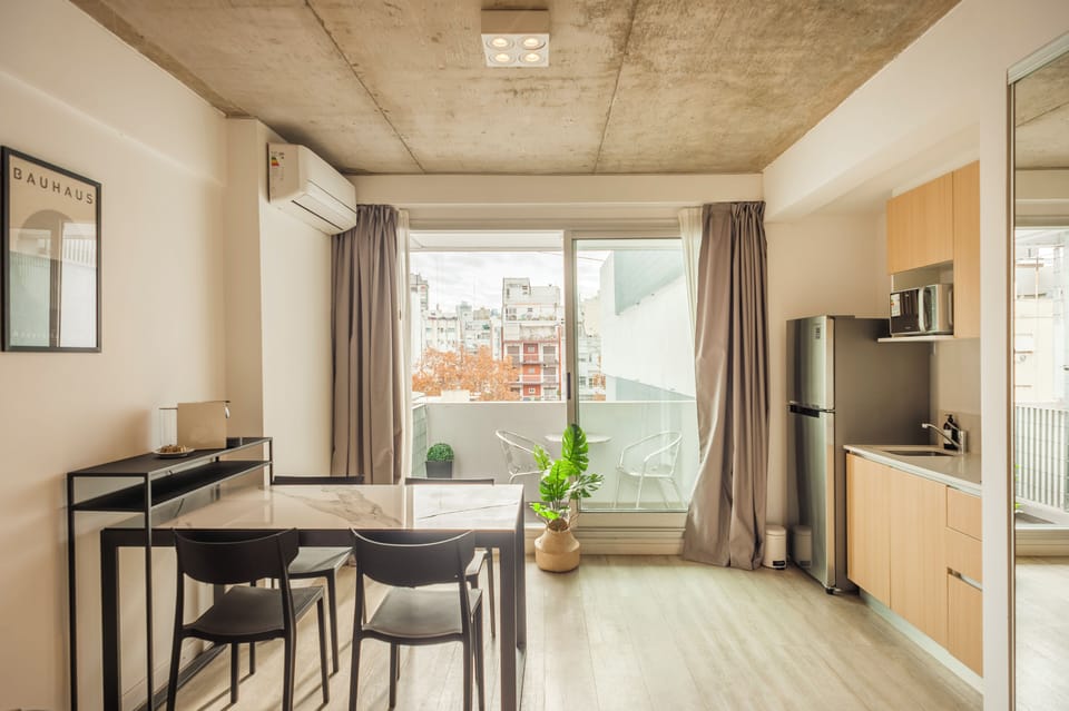 Studio | Living area | Smart TV