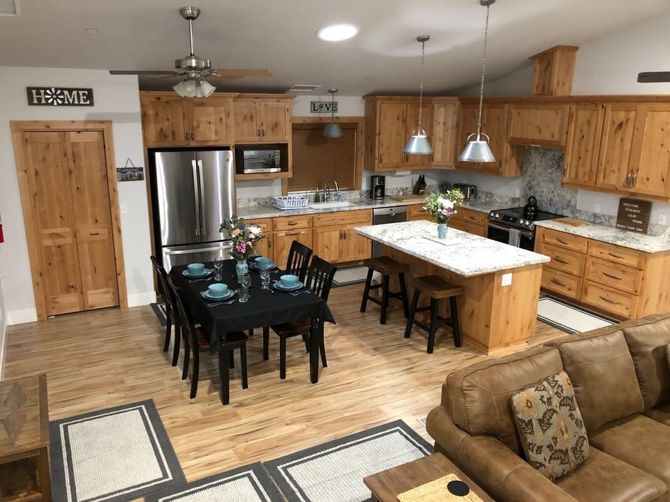 Great Room towards Kitchen