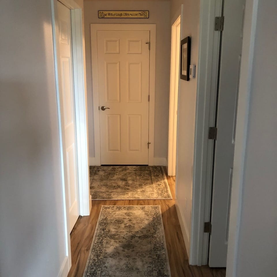 Hallway towards Bedrooms/Bathrooms