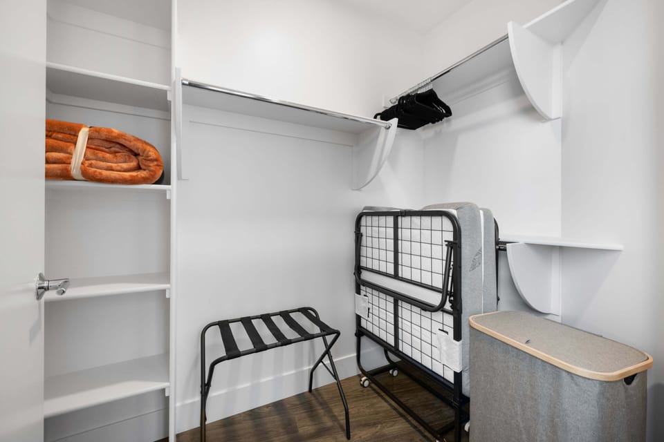 Park Lux PlayHouse Last Bedroom San Diego Downtown Luxury6