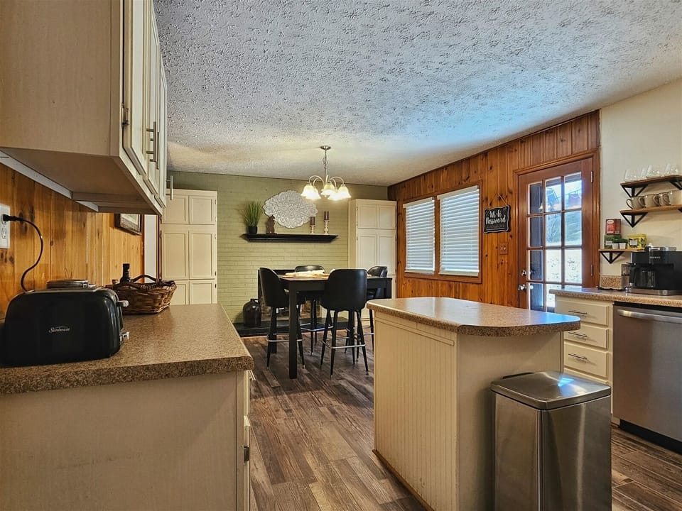 Kitchen- Main Level Gourmet Kitchen with Island