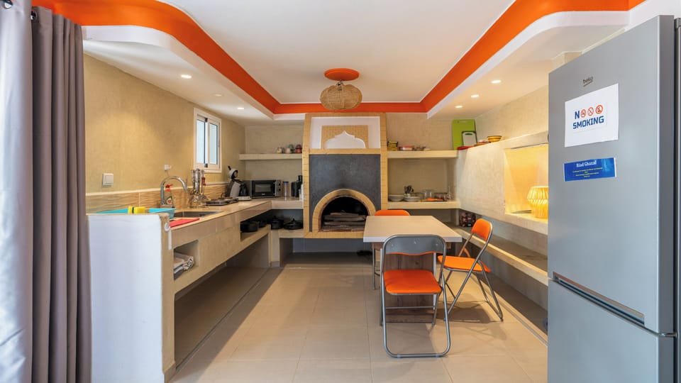 Studio | Private kitchen | Highchair