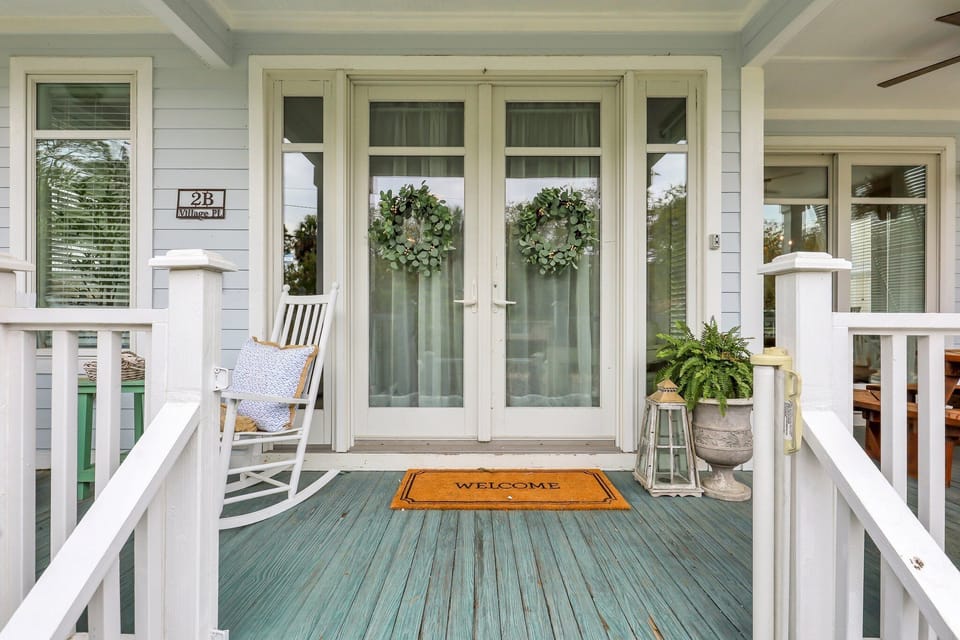 front porch 