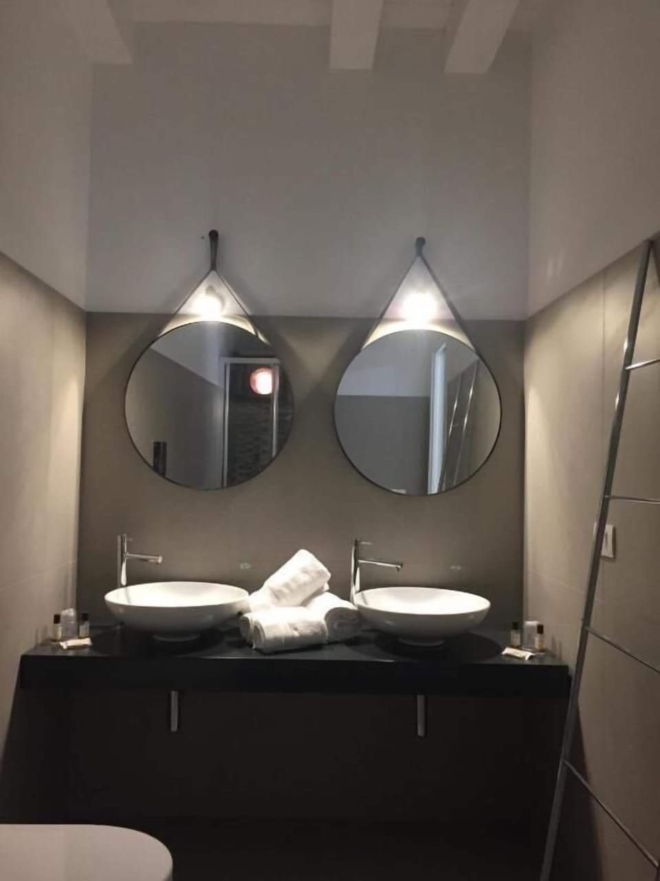 Shower, free toiletries, hair dryer, slippers