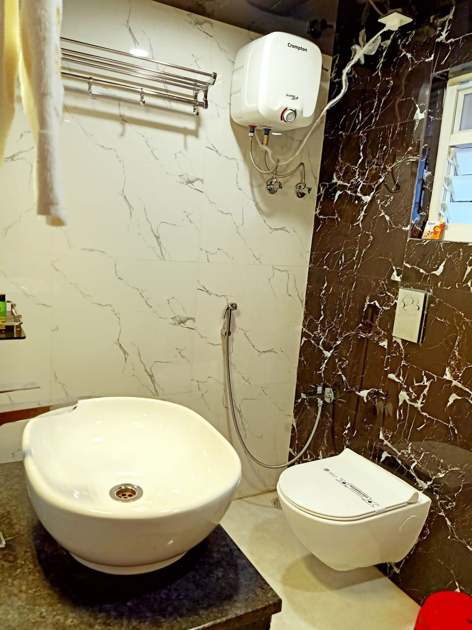 Deluxe Quadruple Room | Bathroom | Slippers