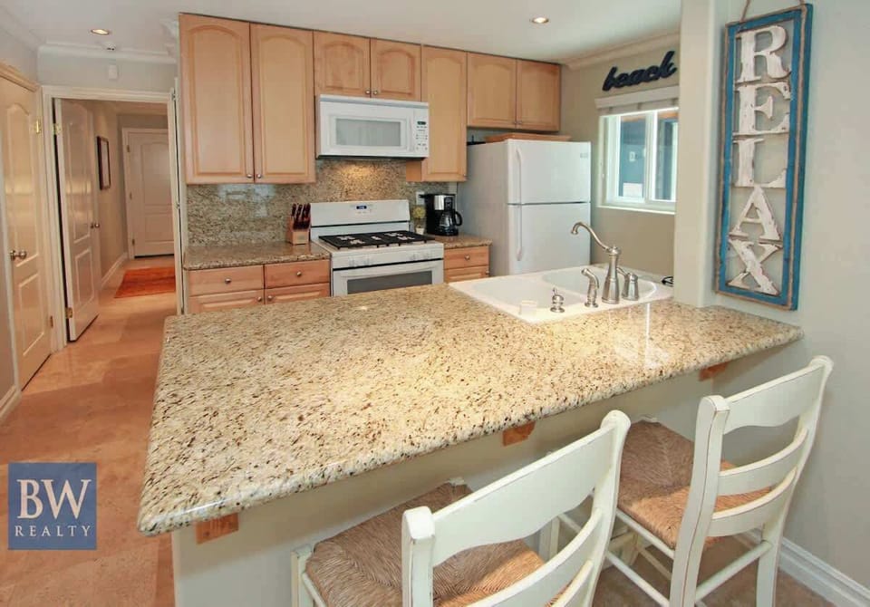 Breakfast bar