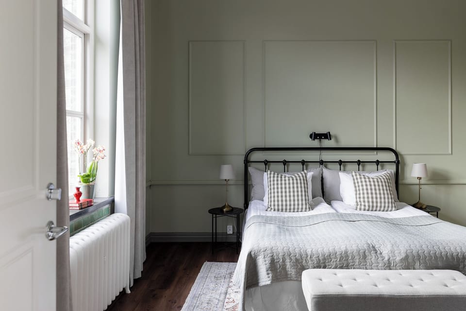 Double Room, 2 Twin Beds, Private Bathroom | Egyptian cotton sheets, blackout drapes, free WiFi, bed sheets