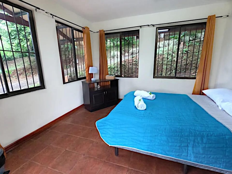 Economy Double Room, Garden View