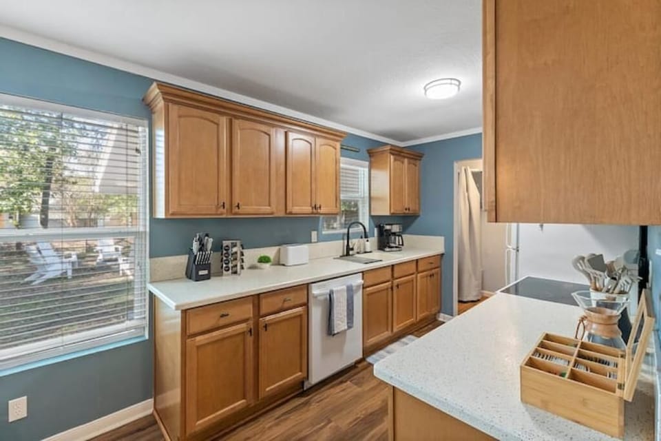 Fully equipped kitchen
