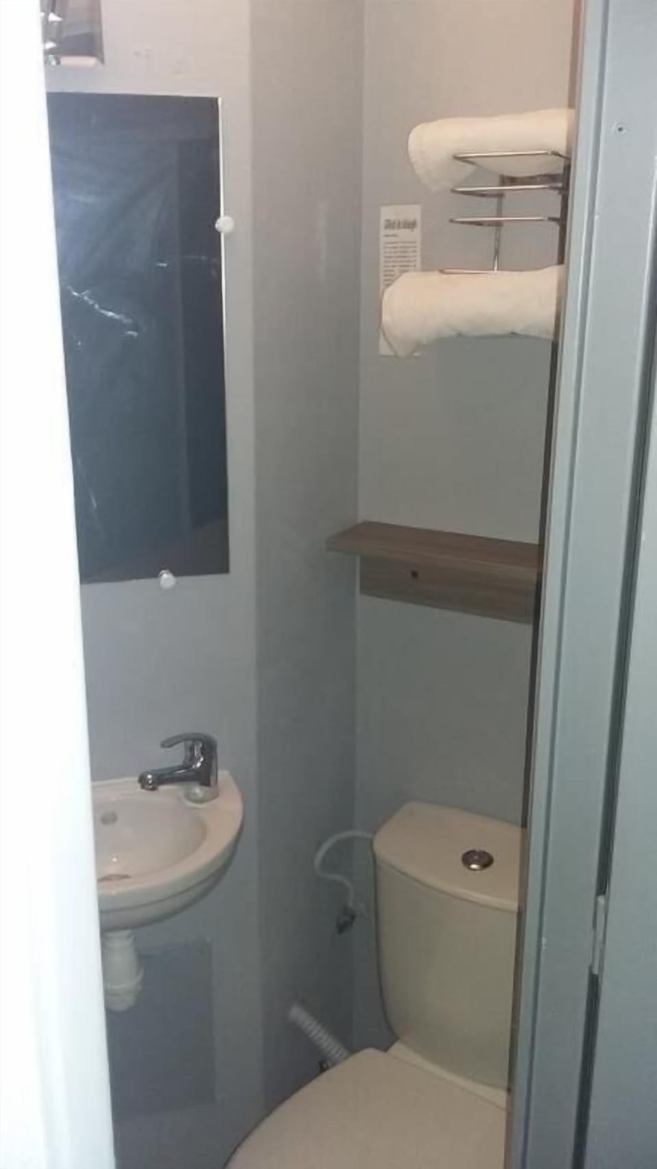 Double Room, Private Bathroom | Bathroom | Combined shower/tub, hair dryer, towels