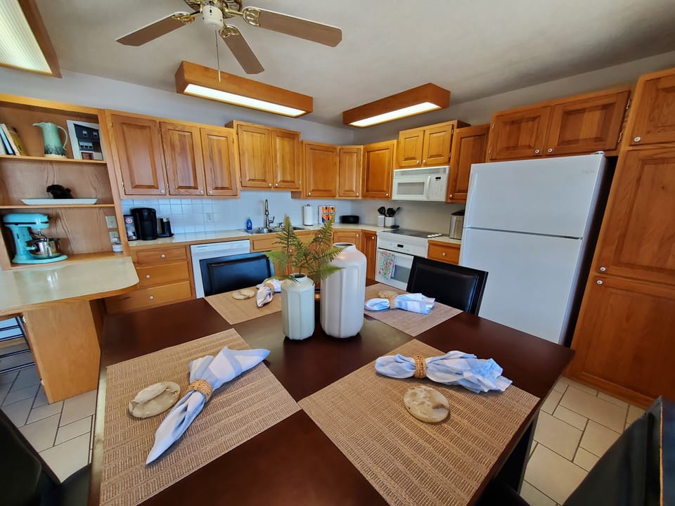Kitchen/Dining