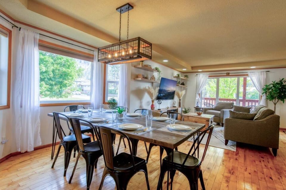Dinning area 