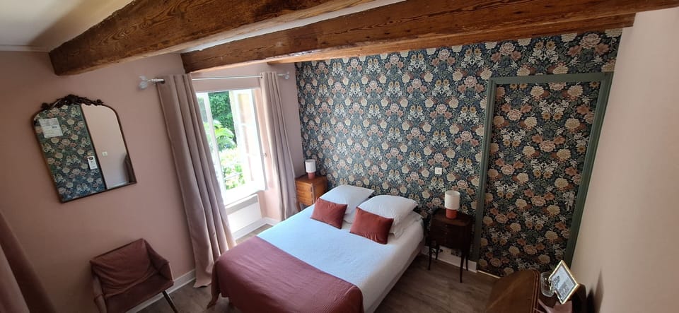 Comfort Double Room | Desk, free WiFi