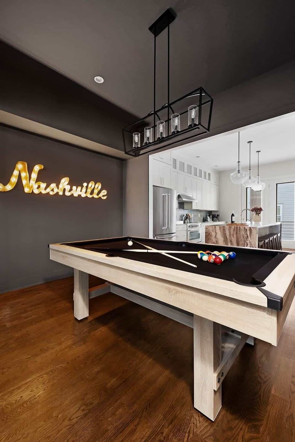 Spacious Home with a Pool Table for Entertainment
