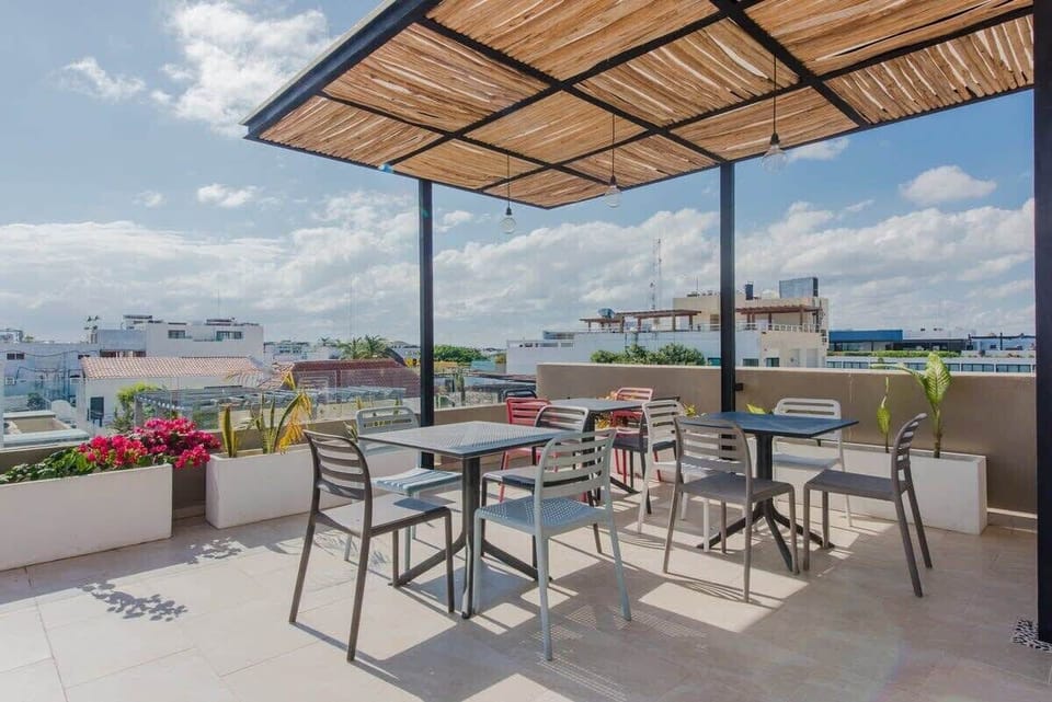 Shared rooftop area you can bring your laptop too!
