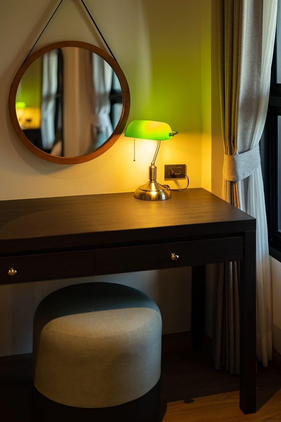 Superior Room, 1 King Bed, Non Smoking, City View | Bathroom | Designer toiletries, hair dryer, bathrobes, slippers