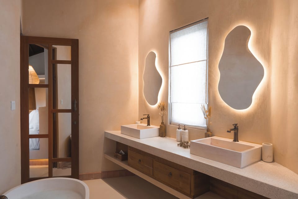 Panoramic Suite, 1 King Bed | Bathroom | Separate tub and shower, deep soaking tub, hair dryer, towels