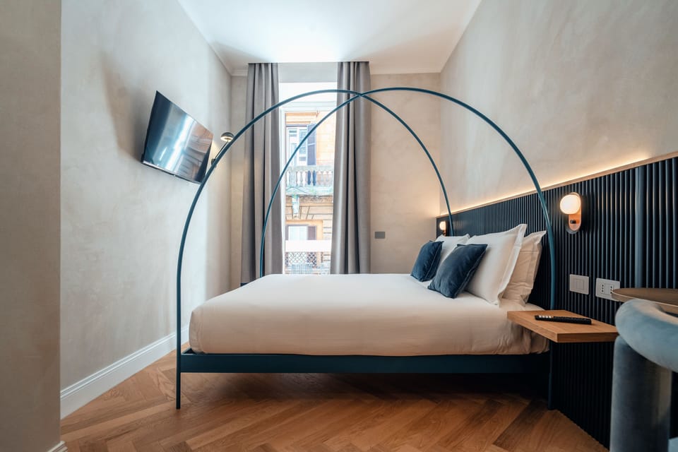 Deluxe Room, 1 Queen Bed, Balcony, City View | 1 bedroom, Egyptian cotton sheets, premium bedding, memory foam beds