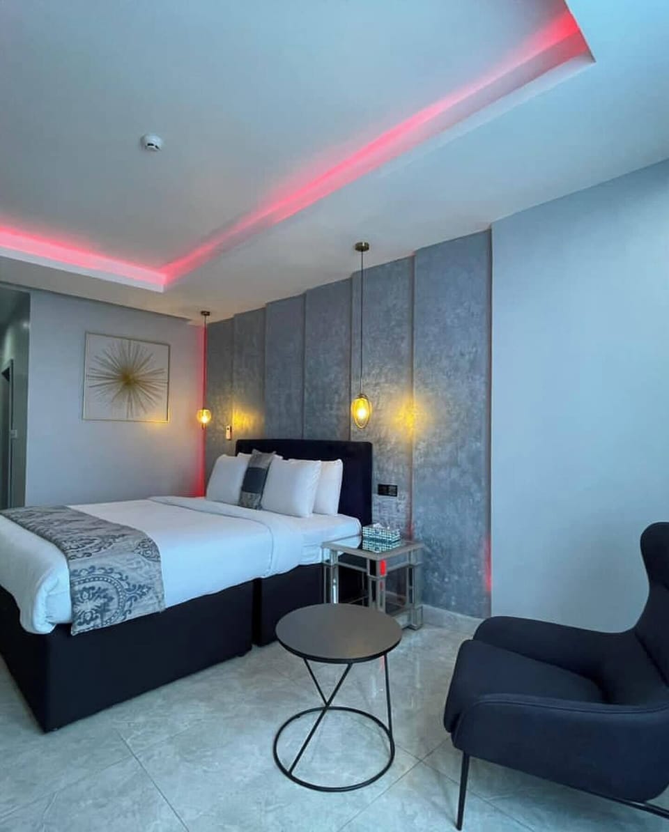 Comfort Room, City View | In-room safe, desk, laptop workspace, free WiFi
