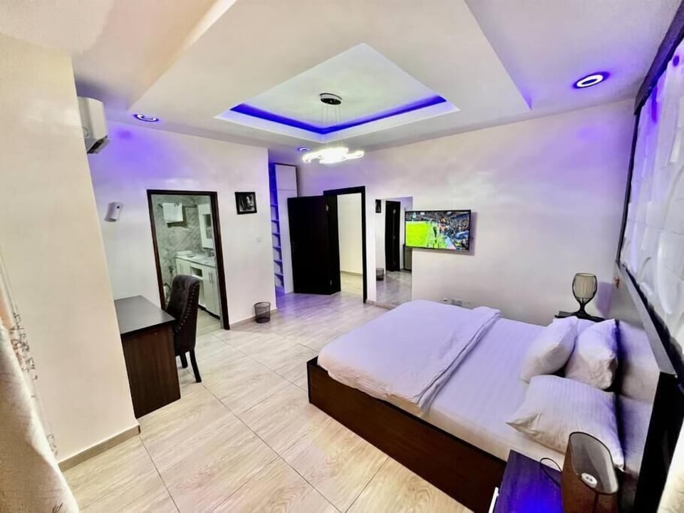 Business Room | 1 bedroom, soundproofing, free WiFi