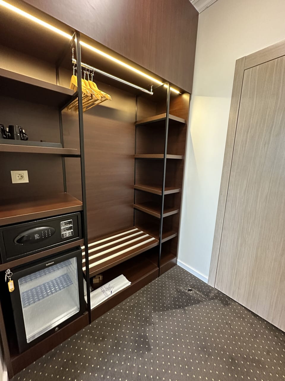 Hypo-allergenic bedding available, minibar, in-room safe, desk