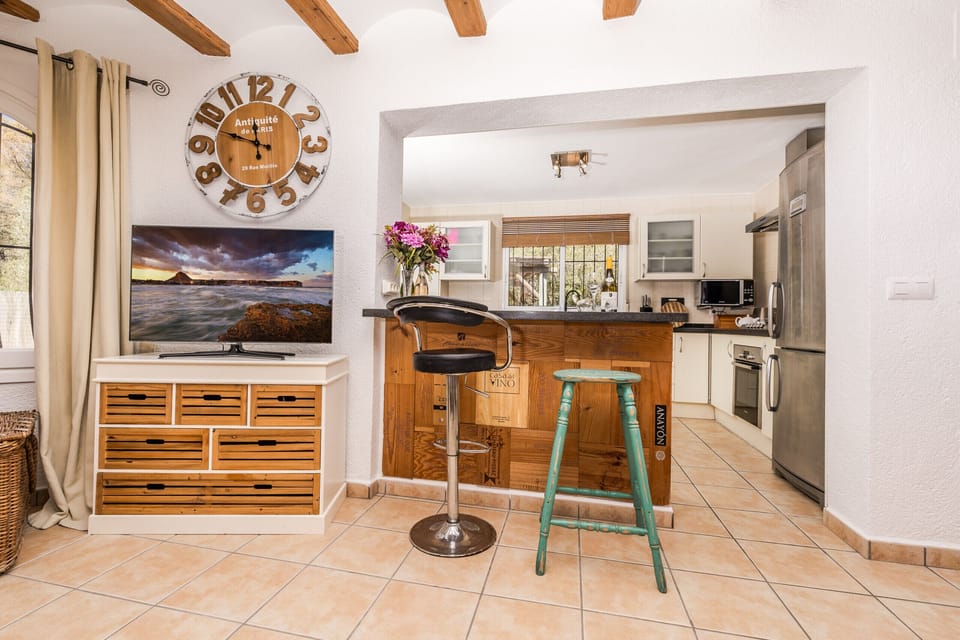 Breakfast Bar